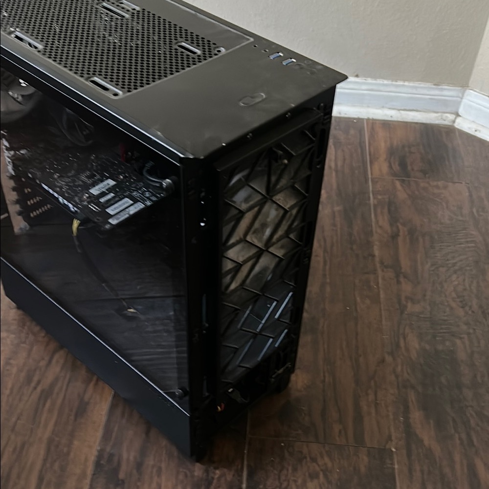 Cyberpower pc - Picture 2 of 5
